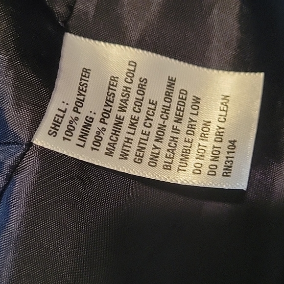 Crown and Ivy Rain jacket - Picture 4 of 9